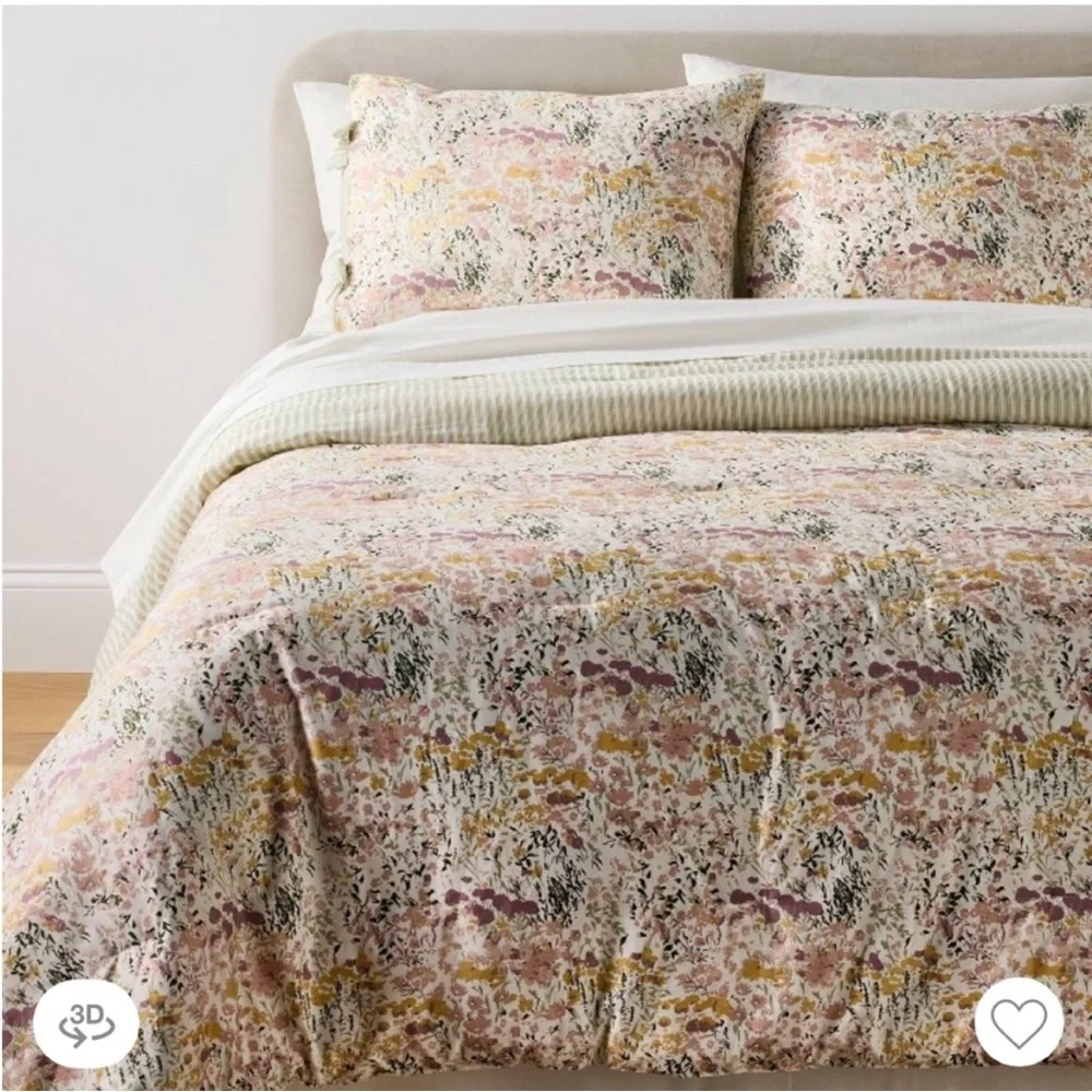 Studio McGee Twin/XL Reversible 2 Piece Comforter Set Pink/Green
